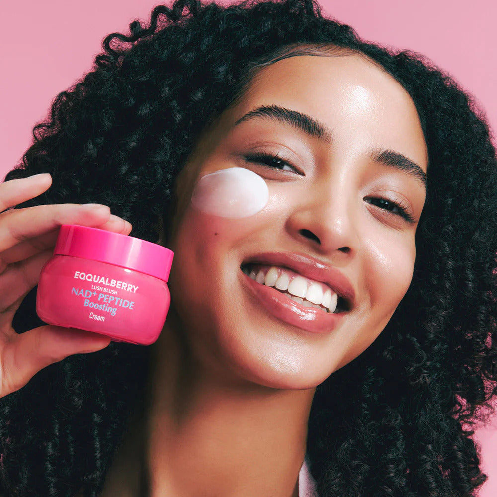 EQQUAL BERRY NAD+ Peptide Boosting Cream